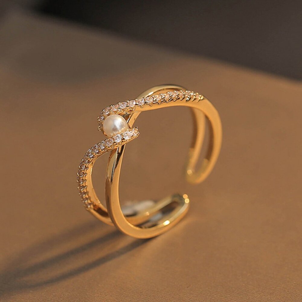 Women’s Pearl & Rhinestone Cross Design Adjustable Ring